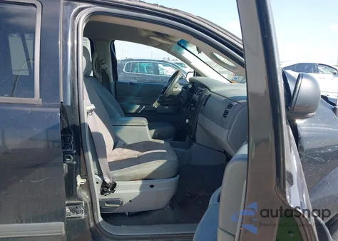 2005 Dodge Durango St z USA, uszkodzony, nr VIN 1D4HB38N85F529069